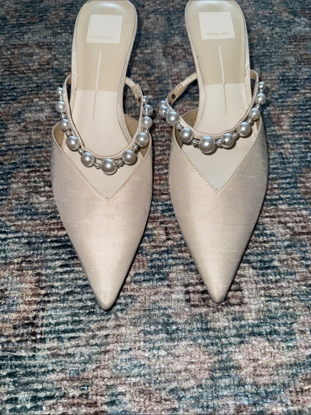 Dolce Vita Kanika Pearl Low Heel wedding shoes - Picture 4 of 6